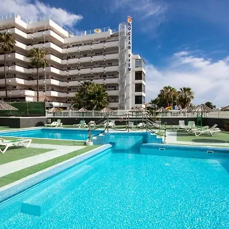 421 Olympia Building Remodelling Apartman