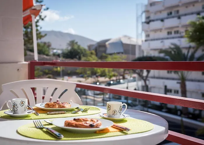 Apartman 421 Olympia Building Remodelling *